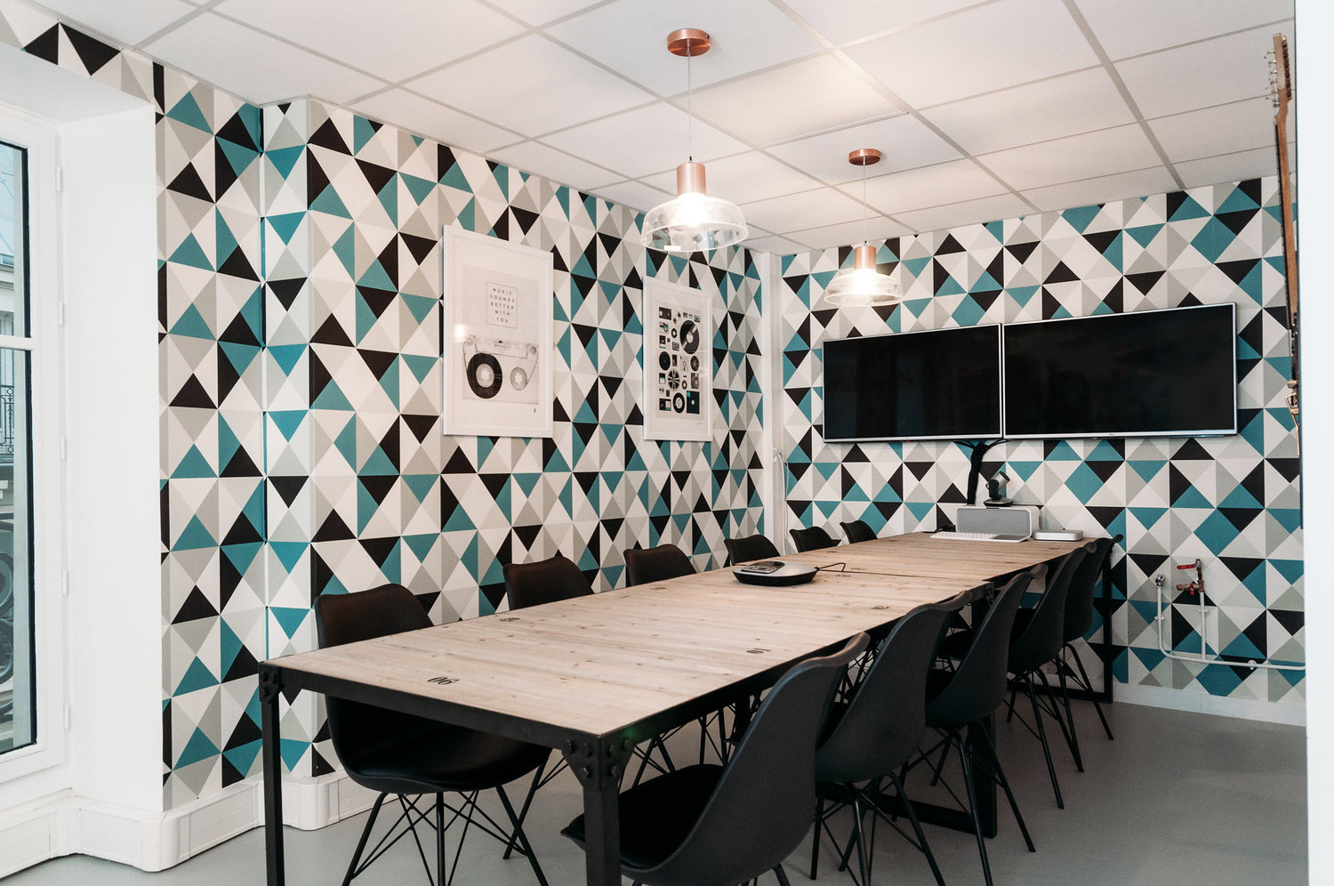 上海辦公室設計空間和整體的搭配方法