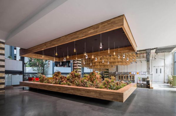 總部辦公室設(shè)計之重構(gòu)顯像管工廠