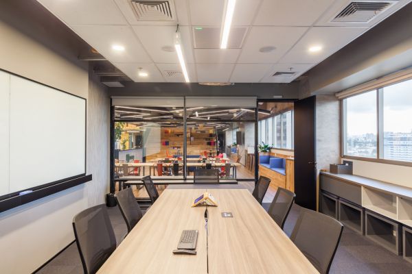 辦公室裝修應(yīng)該安裝什么樣的空調(diào)